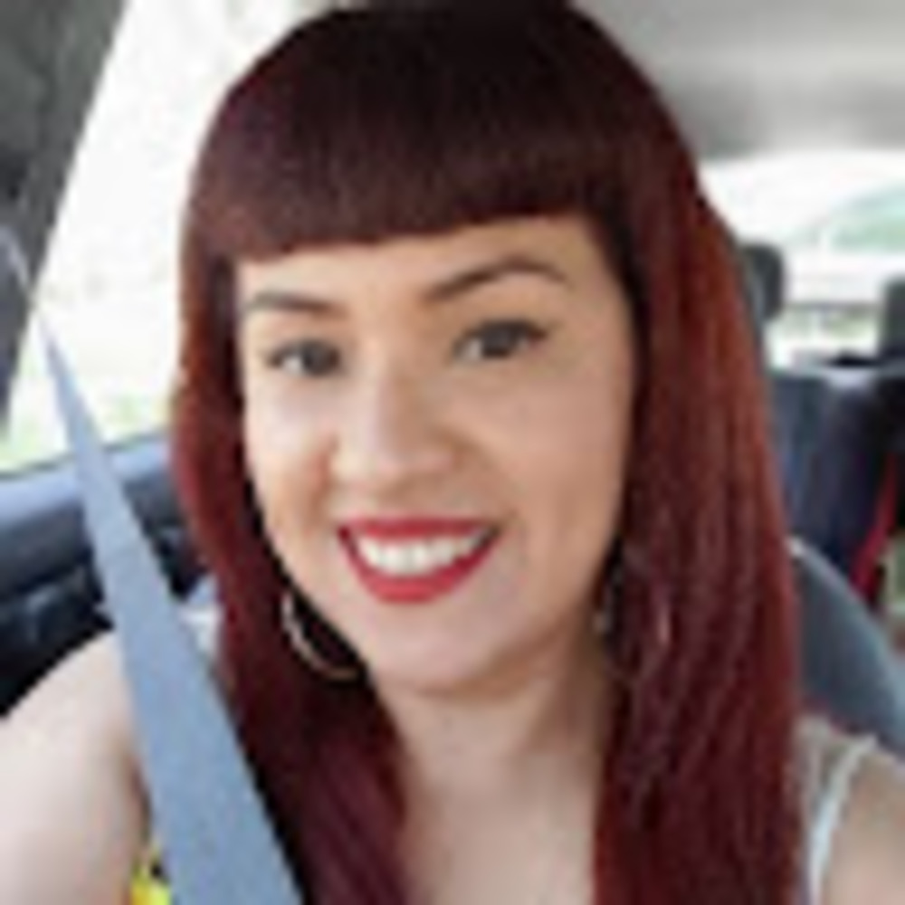 Meet your Posher, Gabriela